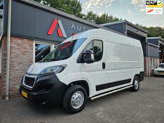 Peugeot Boxer 330 2.2 BlueHDi 140 L2H2 Premium Trekhaak! Airco! NAP! Cruise Control! Nette Bus!