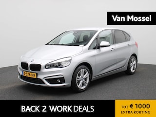 BMW 2-serie Tourer 225i xDrive | ELEKTRISCHE BESTUURDERSSTOEL MET GEHEUGEN | | NAVIGATIE | ACHTERUITRIJCAMERA | HEAD-UP DISPLAY | STOELVERWARMING | PARKEERSENBSOREN VOOR + ACHTER | PARKEERASSISTENT | LED |