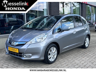 Honda Jazz 1.4 Hybrid Elegance | fietsendrager set | panorama dak | All season banden |