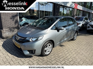 Honda Jazz 1.3 i-VTEC Trend | Navigatie | Parkeersensoren | Stoelverw.