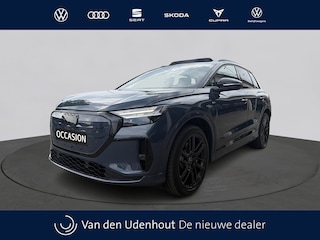 Audi Q4 S Edition Quattro performance 82 kWh 340Pk / HUD / Panodak / Tech Pro