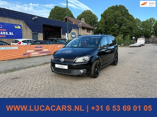 Volkswagen Touran 1.6 TDI Highline BlueMotion Aut 2X SLEUTEL + BOEKJES!