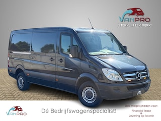 Mercedes-Benz Sprinter L2H2 3.0 V6 184PK Automaat / Laadklep / Carplay / Camera / Flitsers / Cruise / Airco / Leder / Veerstoel / Nieuwe APK