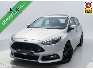 Ford Focus 2.0 ST DAK|RECARO|SONY|LED|CAMERA|STOEL/STUURVERW|