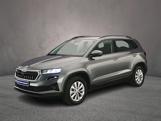 Skoda Karoq Business Edition 1.5 TSI 150pk DSG Automaat Achteruitrijcamera, Cruise control, Parkeersensoren, Stoelverwarming, LED koplampen, App connect