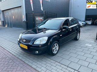 Kia Rio 1.4 X-tra Airco NAP APK