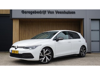 Volkswagen Golf 1.5 TSI 131PK 5Drs *Black Style* IQ Light A-Camera Virtual Stoel & Stuurverwarming Adaptive Cruise 18inch LM *Sfeerverlichting*
