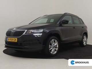 Skoda Karoq 1.0 TSI Business Edition 110Pk | 1e eigenaar |Trekhaak uitklapbaar | Parkeer sensoren voor/achter | Apple carplay Android auto |Navigatie Cruise control | Climate control | LED | DAB | 17"LMV