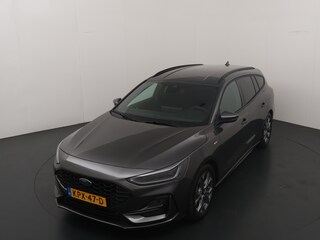 Ford Focus Wagon EcoBoost Hybrid 155pk ST Line X | AUTOMAAT | Matrix LED | Adapt. Cruise | AGR Stoel | Elektrische Achterklep | Winterpack | SYNC 4 |