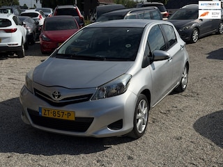 Toyota Yaris 1.3 VVT-i Aspiration Automaat Airco Leer Camera Nette Auto