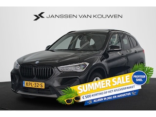 BMW X1 xDrive25e Panoramadak Head-Up Memory Achteruitrijcamera Stoel-Stuurverwarming