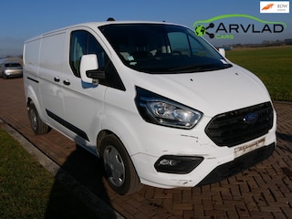 Ford Transit Custom 300 2.0 TDCI L2H1 AUT. AC ** 11999 EX BTW **