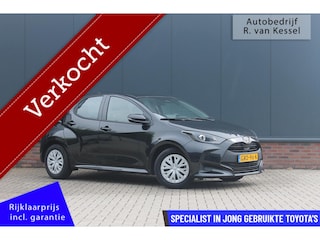 Toyota Yaris 1.5 Hybrid 115 Comfort I Nieuw model I ACC I Carplay I Camera I NL-auto