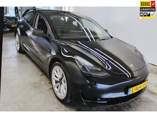 Tesla Model 3 RWD Plus 60 kWh SOH 89,3 % +19"LMV+WARMTEPOMP+1e EIG.+ INCL.BTW