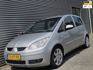 Mitsubishi Colt 1.3 Invite 5drs 06-2005 Grijs Metallic 141dkm NAP!!
