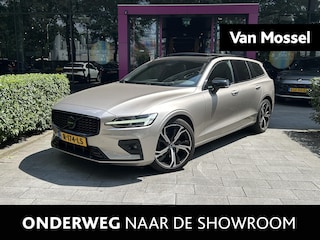 Volvo V60 2.0 B4 Ultimate Dark | WORDT VERWACHT | PANORAMADAK | STOELVERWARMING | ACHTERUITRIJCAMERA | STANDKACHEL MET TIMER |
