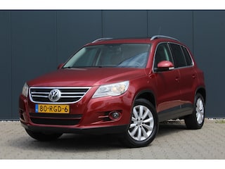 Volkswagen Tiguan 1.4 TSI Sport&Style | Panoramadak | Trekhaak | Navigatie | Clima / Cruise control | PDC | NAP | APK |