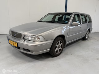 Volvo V70 2.5 Luxury-Line RUNNER APK 24-02-2027