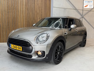 Mini Clubman 1.5 One Chili AUTOMAAT | PANORAMADAK | NAVI |