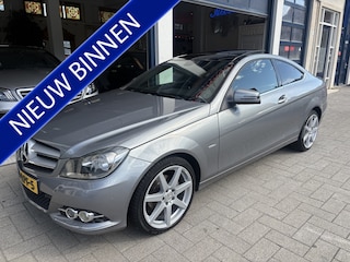 Mercedes-Benz Coupé 180 NL AUTO/PANORAMA/LEDER