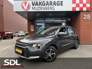 Kia Niro 1.6 GDi DynamicLine // ADAPT. CRUISE // LED // CAMERA+SENSOREN // NAVI+CARPLAY // STUUR+STOELVERWARMING //