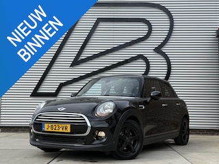 Mini Cooper 5-Deurs 1.5 Chili Business Airco|Elek Ramen|LM Velgen|PDC V+A|APK tot 01-2027