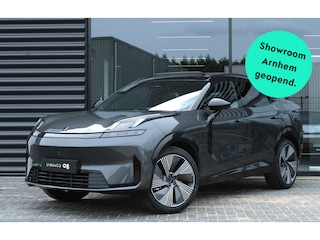 Lynk & Co 08 1.5 More | 200km Hybride | Stoelmassage, Verwarming en Ventilatie | Panoramadak | Matrix LED | Harman Kardon | 360° Camera | Getint glas | Bestuurdersstoel met geheugen | Sfeerverlichting | Apple Carplay | Dodehoekassistent | Adaptive Cruise Contol