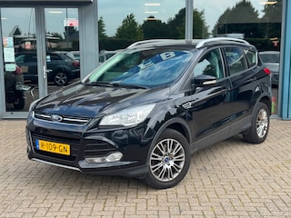 Ford Kuga 1.6 Titanium 4WD