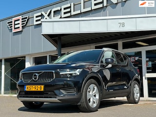 Volvo XC40 1.5 T2 Momentum Business|Camera|Keyless