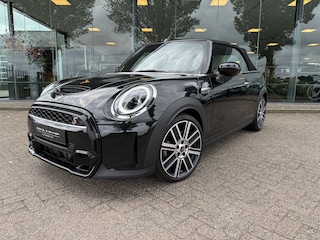 Mini Mini Cabrio 2.0 MINI Yours ** Nappa leder ** Keyless ** Camera ** Carplay