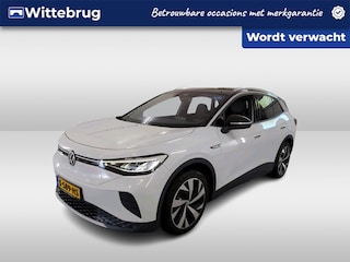 Volkswagen ID.4 First 77 kWh / Navigatie / Camera / Stoelverwarming / Clima / LED / 20"LM velgen TRANS
