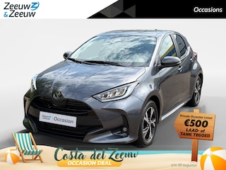 Toyota Yaris 1.5 Hybrid 115 Comfort Apple Carplay/Android Auto , cruise control adaptief en stuurhulp , climate , lm velgen , tel , usb , camera .