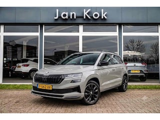 Skoda Karoq 1.5 TSi 150pk DSG-7 Sportline Business Stoelverwarming | Camera | Parkeersensoren