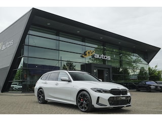 BMW 3-serie Touring 330e xDrive M-sport M3 stoelen Panoramadak *SOH 98%* Memory *BTW* Black pack NLauto 19" LMV