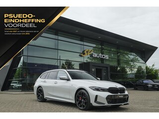 BMW 3-serie Touring 330e xDrive M-sport M3 stoelen Panoramadak *SOH 98%* Memory *BTW* Black pack NLauto 19" LMV