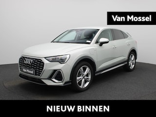 Audi Q3 45 TFSI e S Edition | Apple Carplay / Android Auto | Camera | Parkeersensoren | Trekhaak |