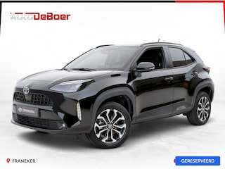 Toyota Yaris Cross 1.5 Hybrid 115 First Edition | Stoel- Stuurverwarming | Keyless | ACC | Camera | Led | Qi-lader