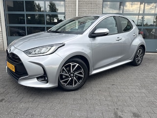 Toyota Yaris 1.5 Hybrid Dynamic|CAMERA|CLIMA|KEYLESS|