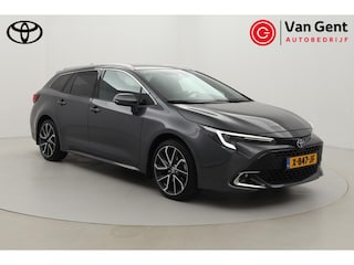 Toyota Corolla Touring Sports Hybrid 200 Executive | Trekhaak | Dodehoek detectie | Head-up display | JBL | Stoelverwarming | Apple Carplay / Android Auto | Full LED | Parkeersensoren voor/achter | 18 inch