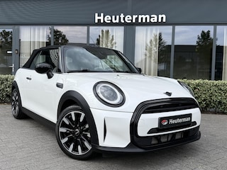 Mini Cooper Cabrio 1.5 Automaat LED/UnionJack/Black pack/26dkm