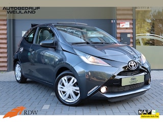 Toyota Aygo 1.0 VVT-i x-wave AUTOMAAT OPENDAK I 2de eig. I Camera I Open-dak I NL-auto I Trekhaak I Navi I Keyless I
