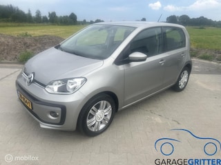 Volkswagen Up 1.0 BMT high up!