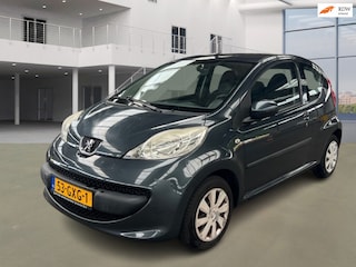 Peugeot 107 1.0-12V XS