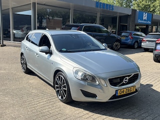 Volvo V60 2.0 T5 Ocean Race Driver Support Xenon Stoelverwarming
