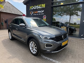 Volkswagen T-Roc 1.5 TSI SPORT BNSR