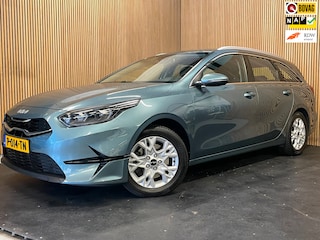 Kia Ceed Sportswagon 1.5 T-GDi DynamicLine|160PK|TREKHAAK|CARPLAY|CAMERA|CRUISE|CLIMATE|NAVIGATIE|NL-AUTO|NAP|INCL.BTW|1e EIG|