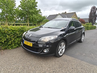 Renault Mégane 1.5 dCi Bose S&S CLIMA/NAVI BJ 2012