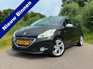 Peugeot 208 1.6 VTi Allure / Orginele NL Auto / Airco / Navigatie / Half Leder / LMV / NAP