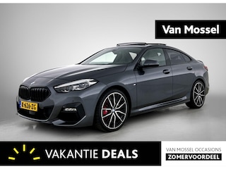 BMW 220i High Executive | Elektrisch Glazen Panorama-dak | Stoel- Stuurverwarming | Head-up Display| Camera
