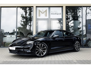 Porsche Taycan Performance 84 kWh | SOH 88% | BOSE Sound | 19" LM Velgen | Navigatie incl. Apple CarPlay | LED | Achteruitrijcamera | Stoelverwarming |